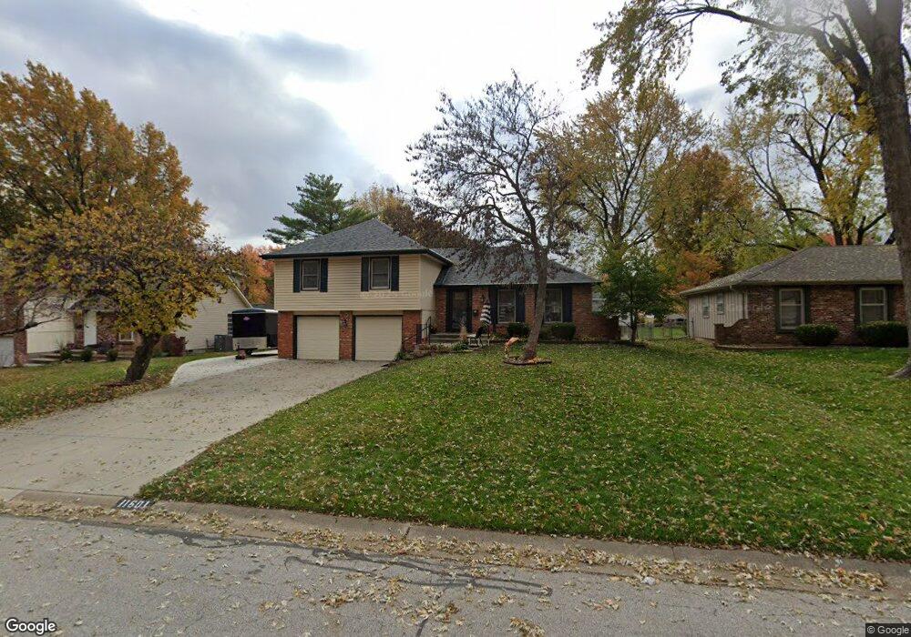 11601 W 49th St, Shawnee, KS 66203 - photo 1