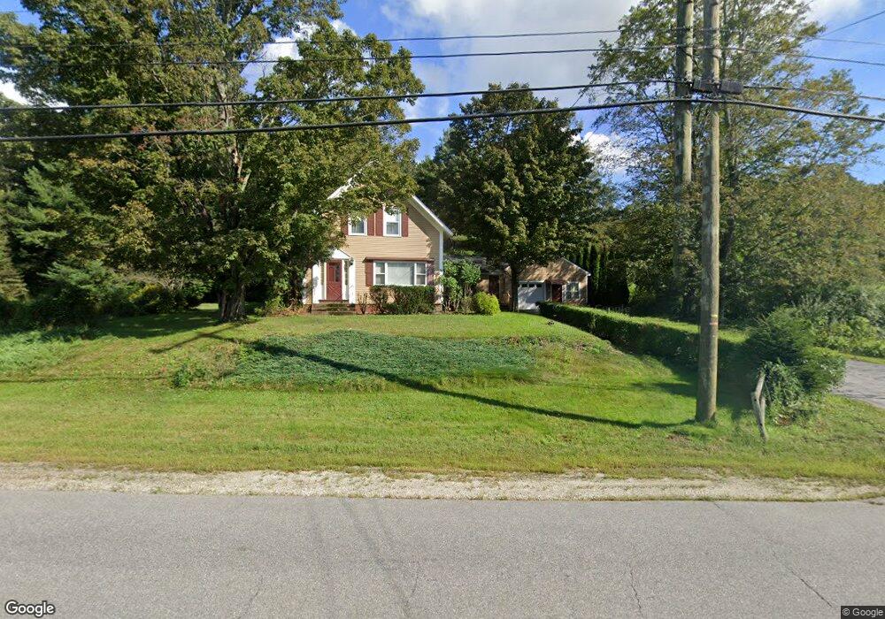 140 Merrimack St, Hooksett, NH 03106 - photo 1