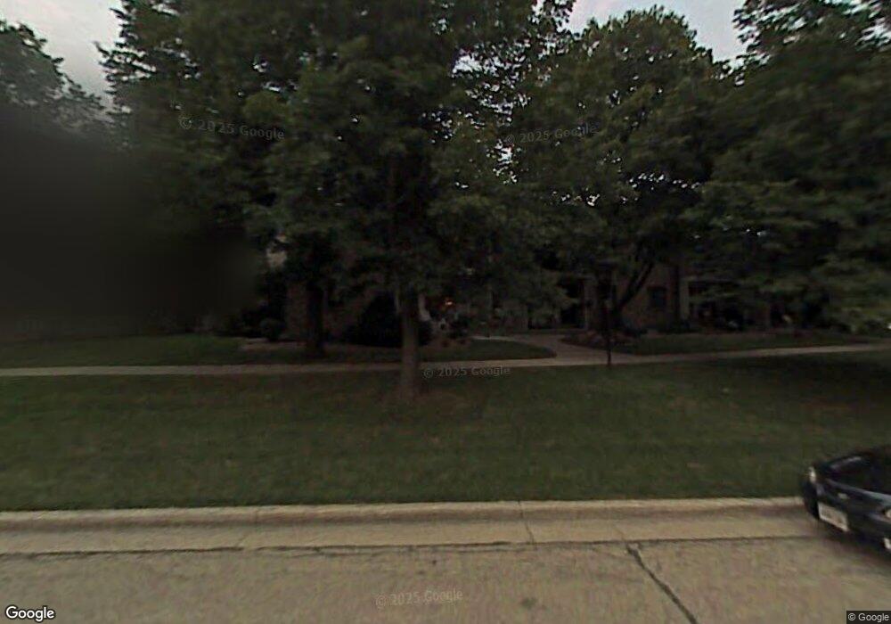 1724 S Carriage Ln unit 1724, New Berlin, WI 53151 - photo 1