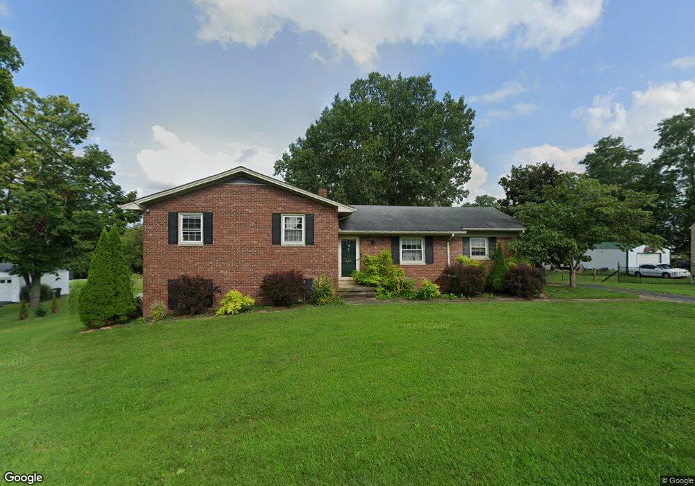 403 1st St N, Burgin, KY 40310 - photo 1