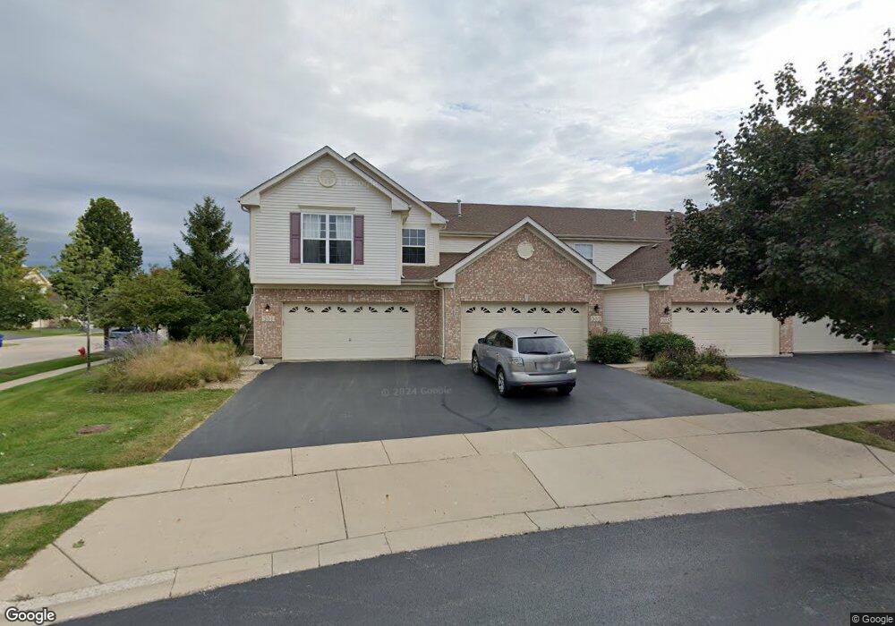 301 Lake Gillilan Way unit 151, Algonquin, IL 60102 - photo 1