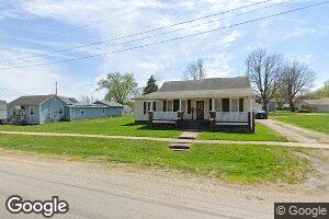 345 E Jefferson St, Greenview, IL 62642