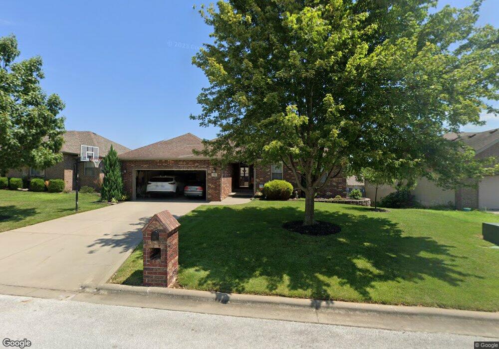 724 N Allison St, Nixa, MO 65714 - photo 1