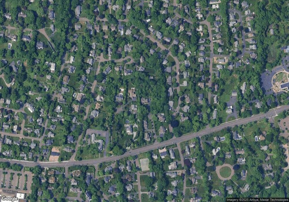 6 Bishop''S Gate, Darien, CT 06820 - photo 1