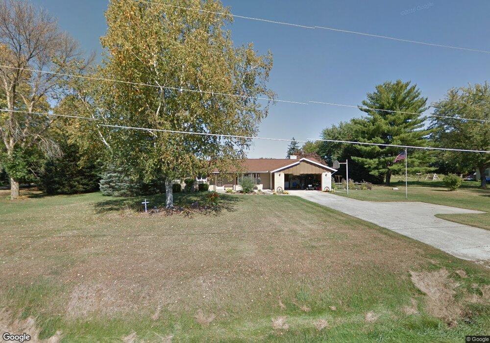 8141 W Tuscola Rd, Frankenmuth, MI 48734 - photo 1