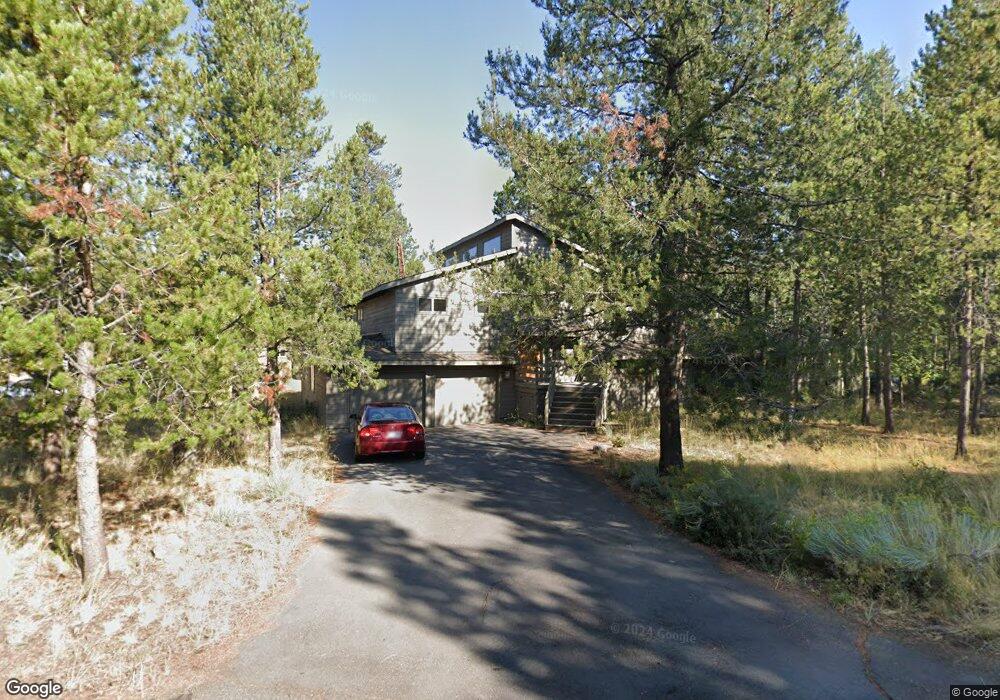 57635 Red Cedar Ln, Bend, OR 97707 - photo 1