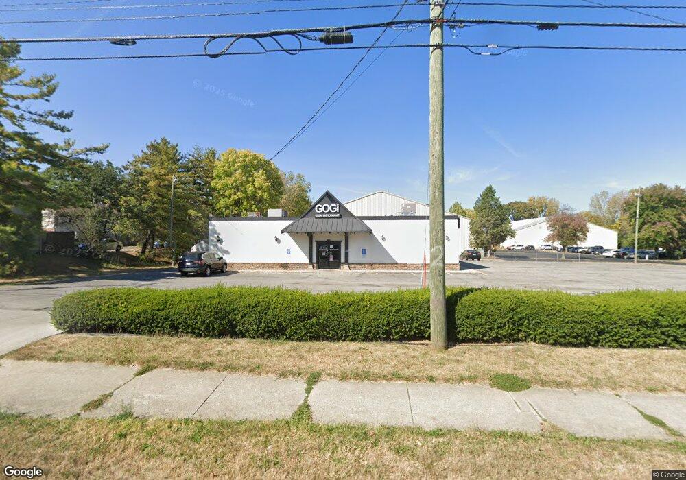 1138 Bethel Rd, Columbus, OH 43220 - photo 1