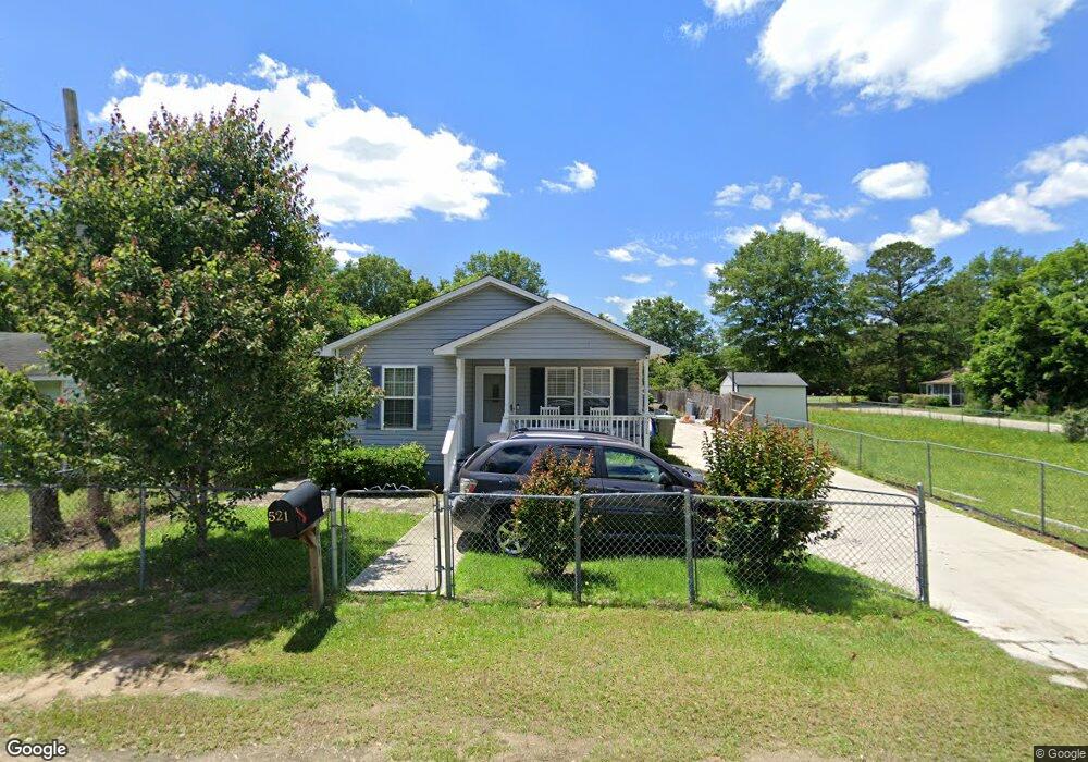 521 Gordon St, Camden, SC 29020 - photo 1