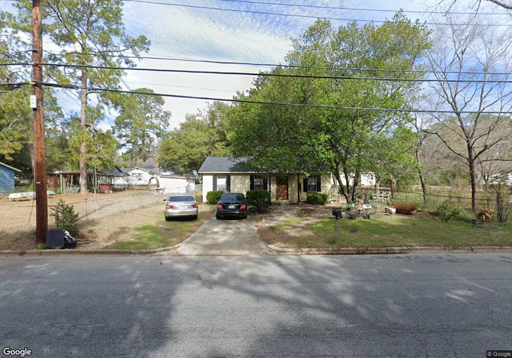 1203 W Gordon Ave, Albany, GA 31707 - photo 1