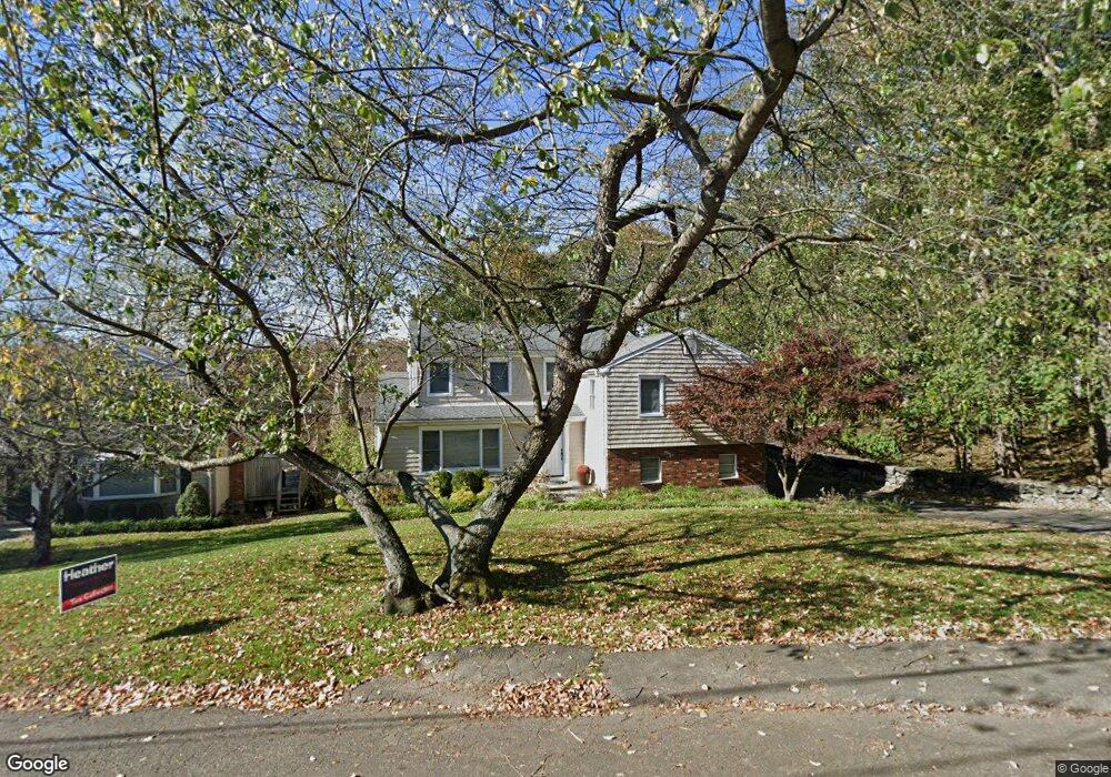 119 Hillcrest Park Rd, Cos Cob, CT 06807 - photo 1