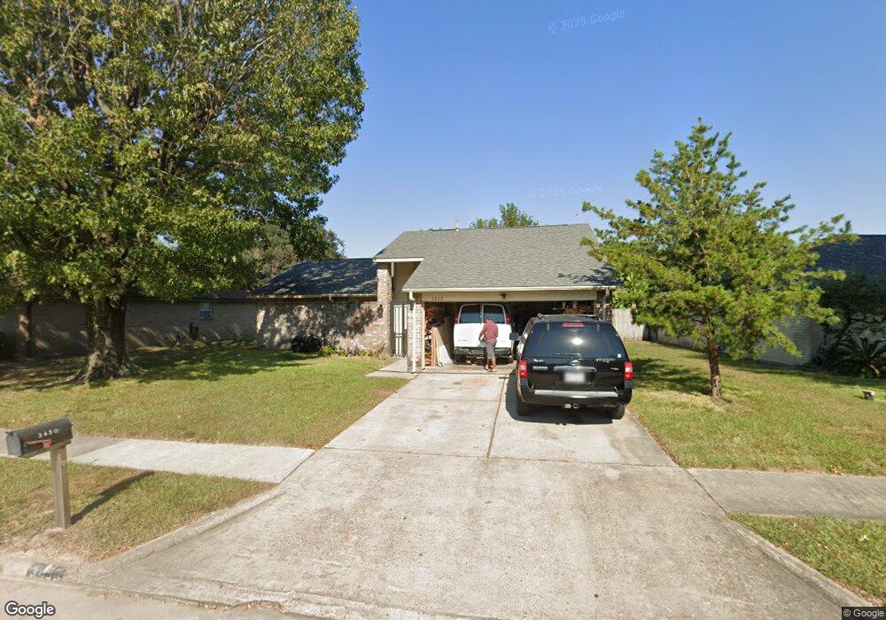 3450 Garden Grove Dr, Houston, TX 77066 - photo 1