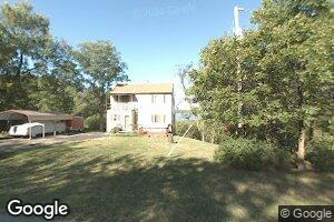 7133 Lakeview Dr, Ozawkie, KS 66070