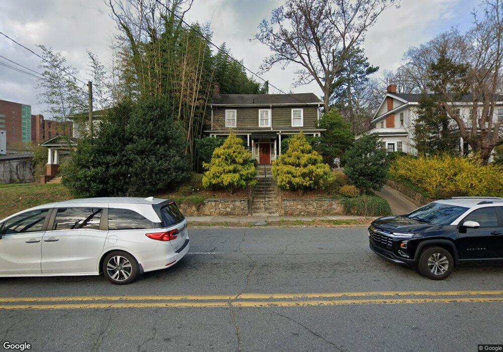 110 N Hawthorne Rd, Winston Salem, NC 27104 - photo 1