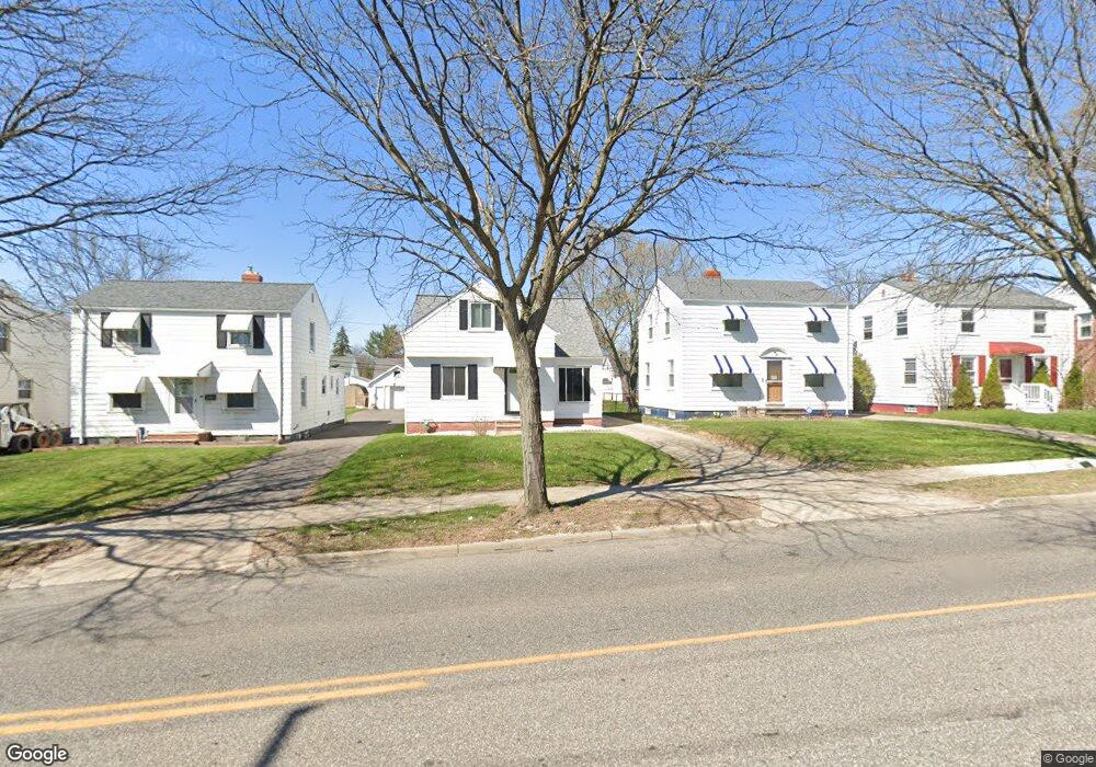 19603 Libby Rd, Maple Heights, OH 44137 - photo 1