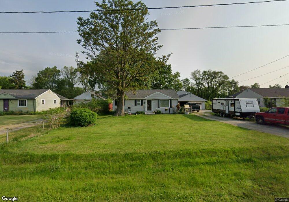 5079 Rose Ln, Flint, MI 48506 - photo 1