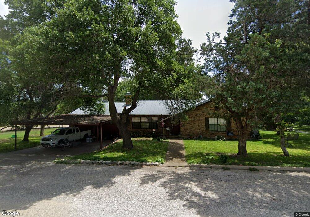 300 Linda Dr, Fredericksburg, TX 78624 - photo 1