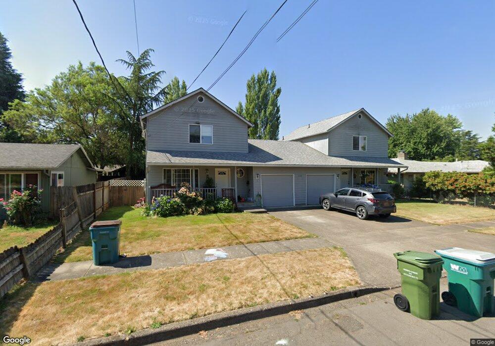 200 E 8th St, Newberg, OR 97132 - photo 1