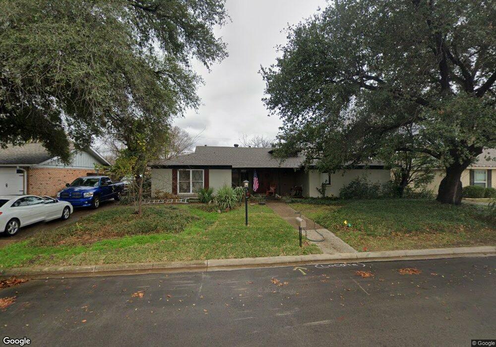 413 Brookview Dr, Hurst, TX 76054 - photo 1