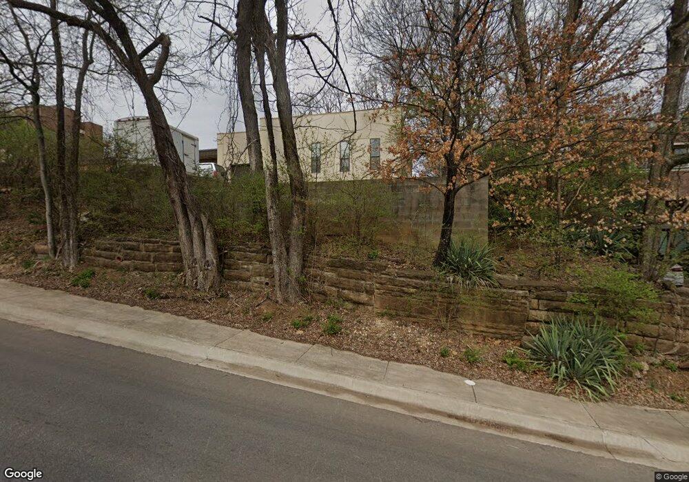 118 E Rock St, Fayetteville, AR 72701 - photo 1