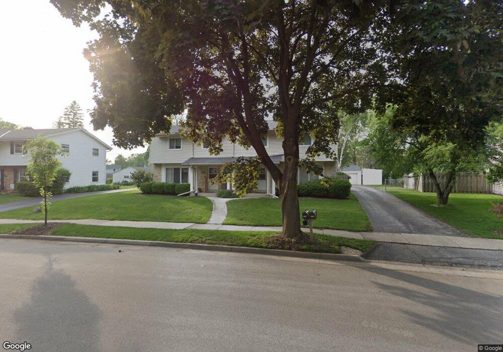 1920 Ruben Dr, Waukesha, WI 53186 - photo 1