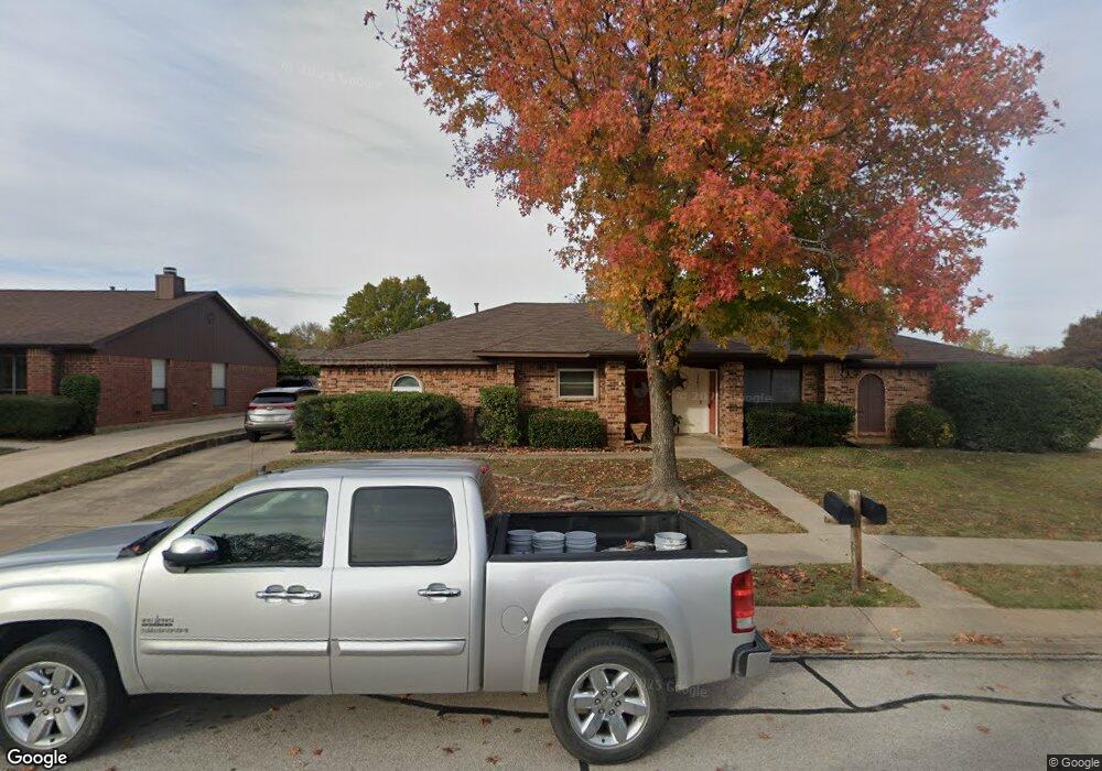 2437 Oakmont Dr, Bedford, TX 76022 - photo 1