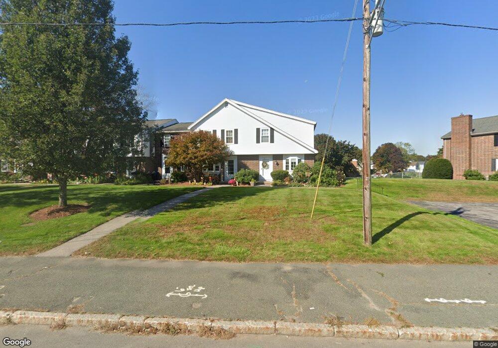 624 Chickering Rd unit O, North Andover, MA 01845 - photo 1