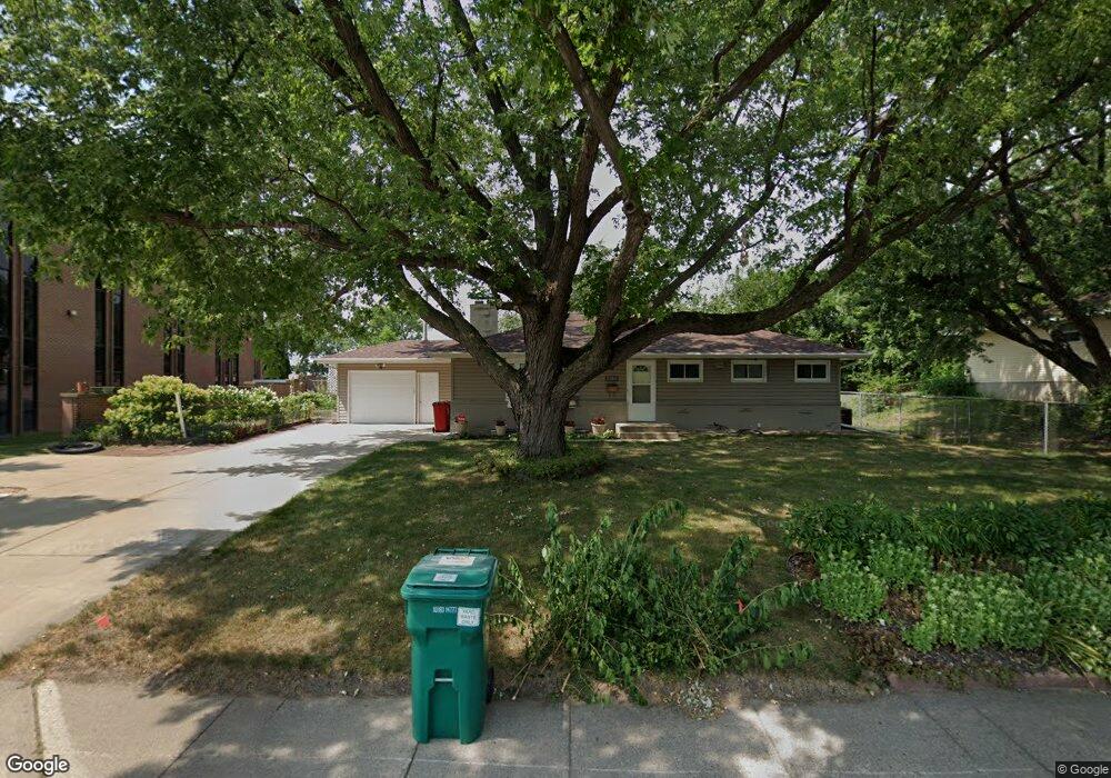8848 Penn Ave S, Minneapolis, MN 55431 - photo 1