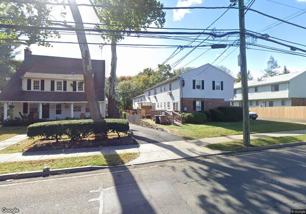 432 Courtland Ave, Stamford, CT 06906 - photo 1