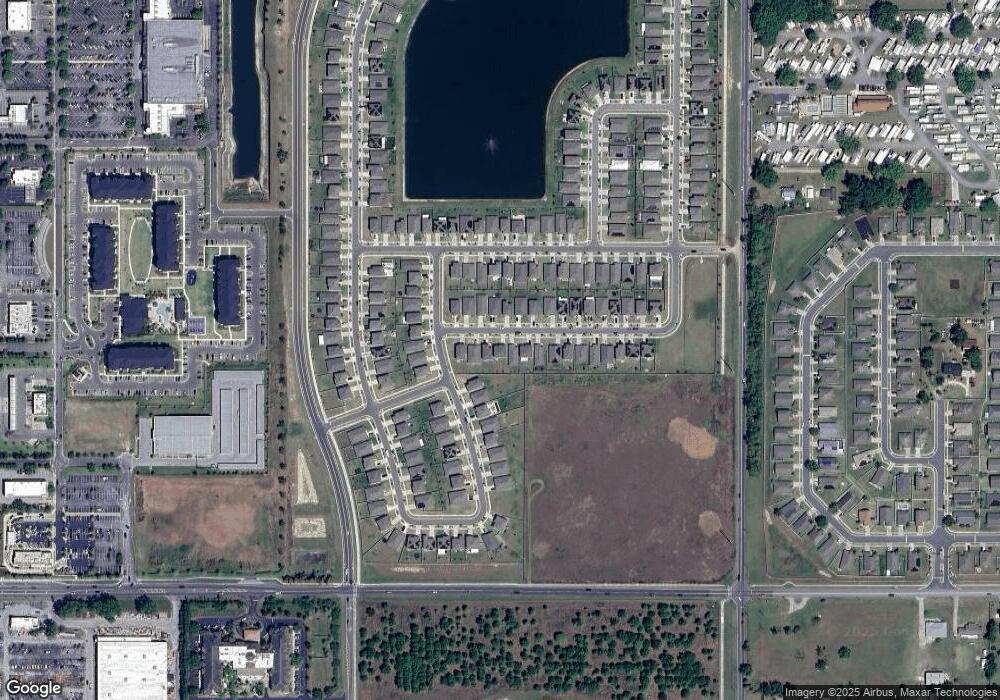 7554 Broad Pointe Dr, Zephyrhills, FL 33540 - photo 1