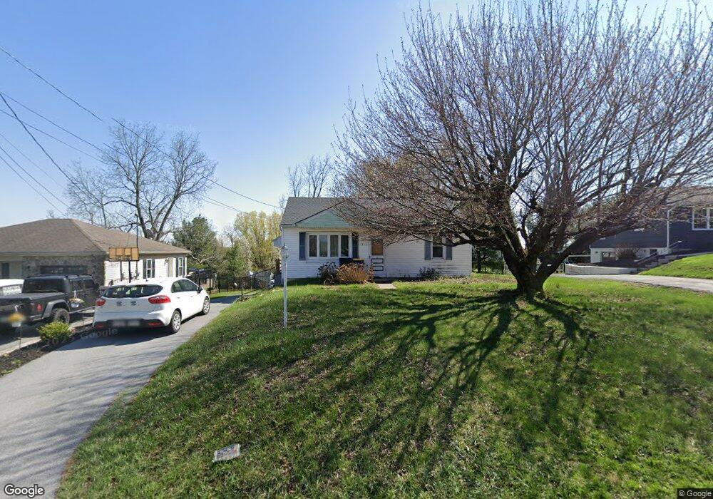 94 W Main St, Brownstown, PA 17508 - photo 1