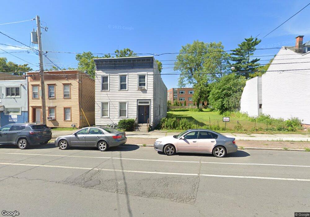 524 Clinton Ave, Albany, NY 12206 - photo 1