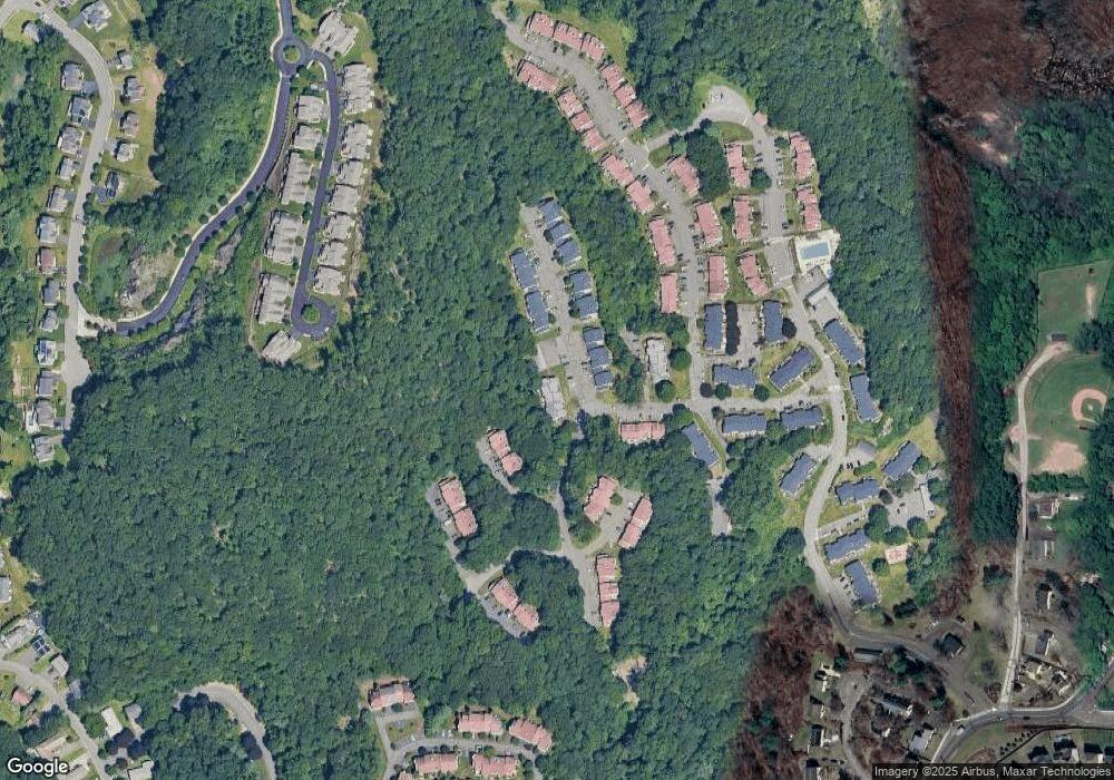 10 Eagle Rock Hill, Bethel, CT 06801 - photo 1