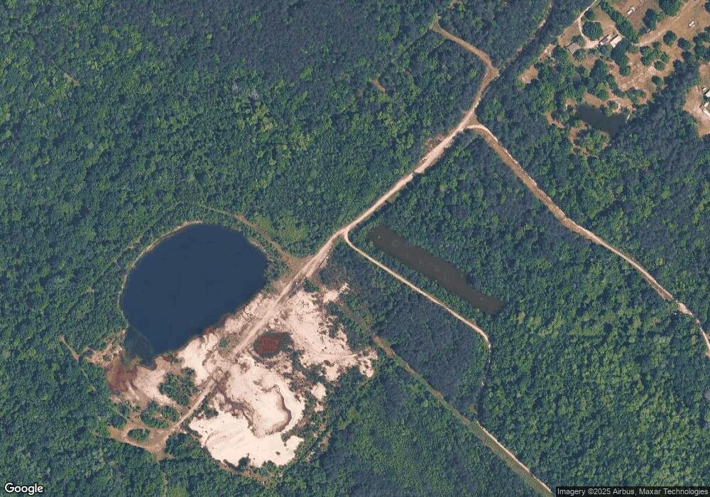 52 Maroon Dr, Picayune, MS 39466 - photo 1