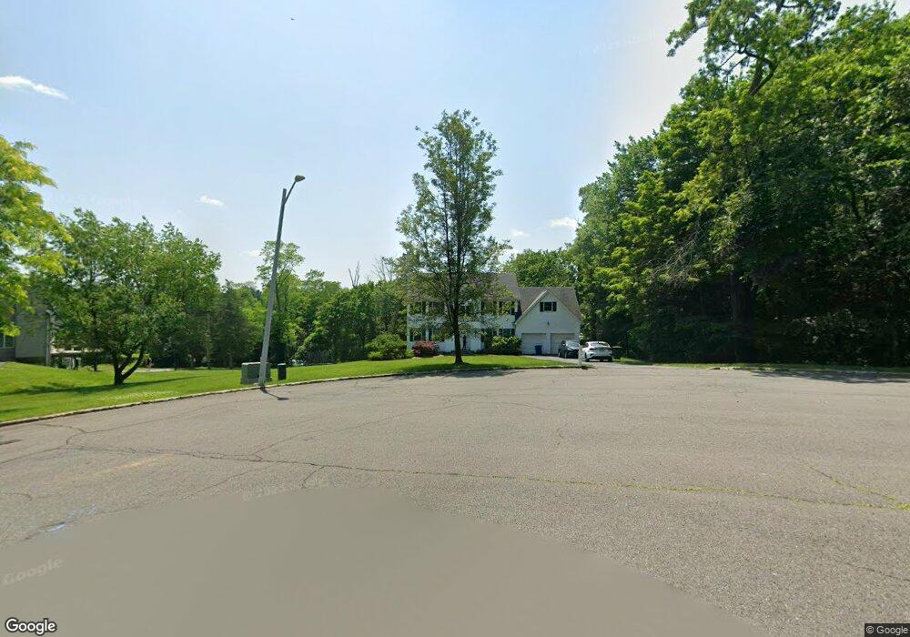 18 Doe Dr, Suffern, NY 10901 - photo 1