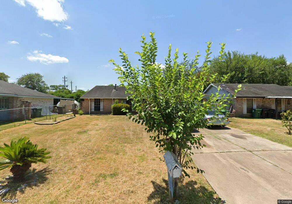 1431 Willow Rock Rd, Houston, TX 77088 - photo 1