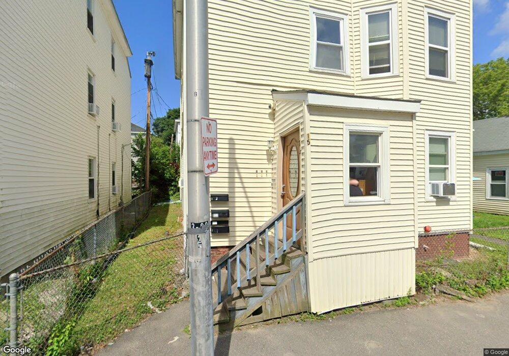 15 Hacker St unit 3, Worcester, MA 01603 - photo 1