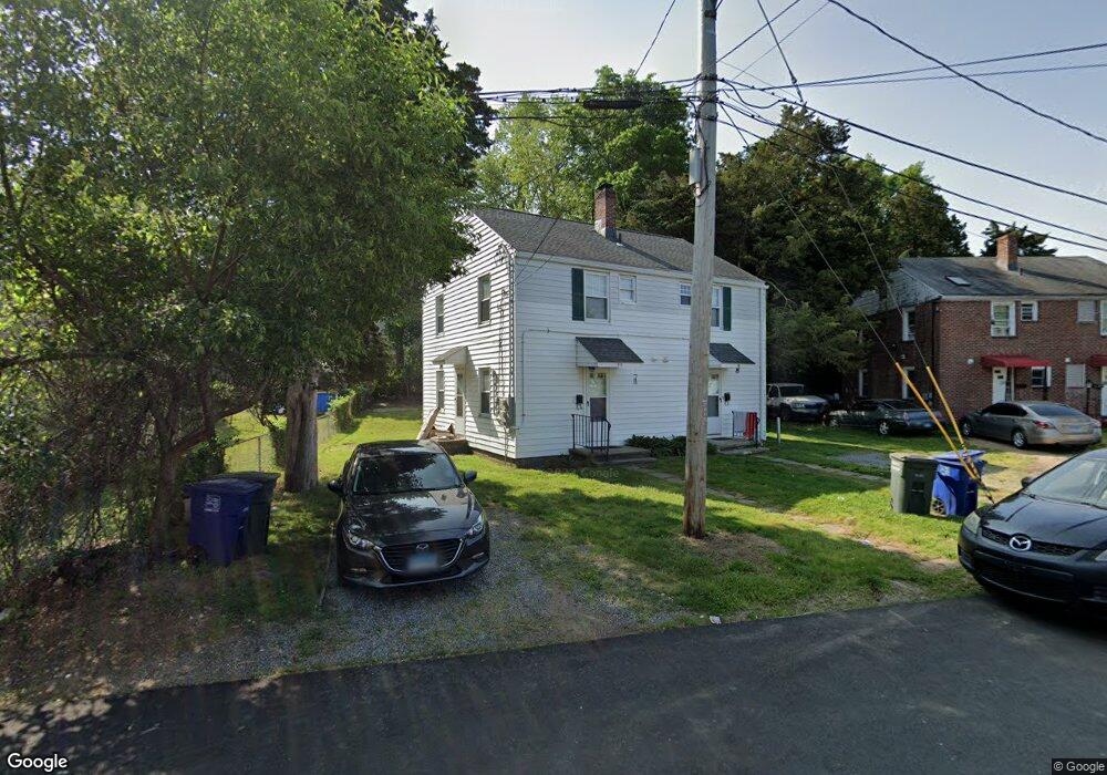 80 Dupont Place, Bridgeport, CT 06610 - photo 1