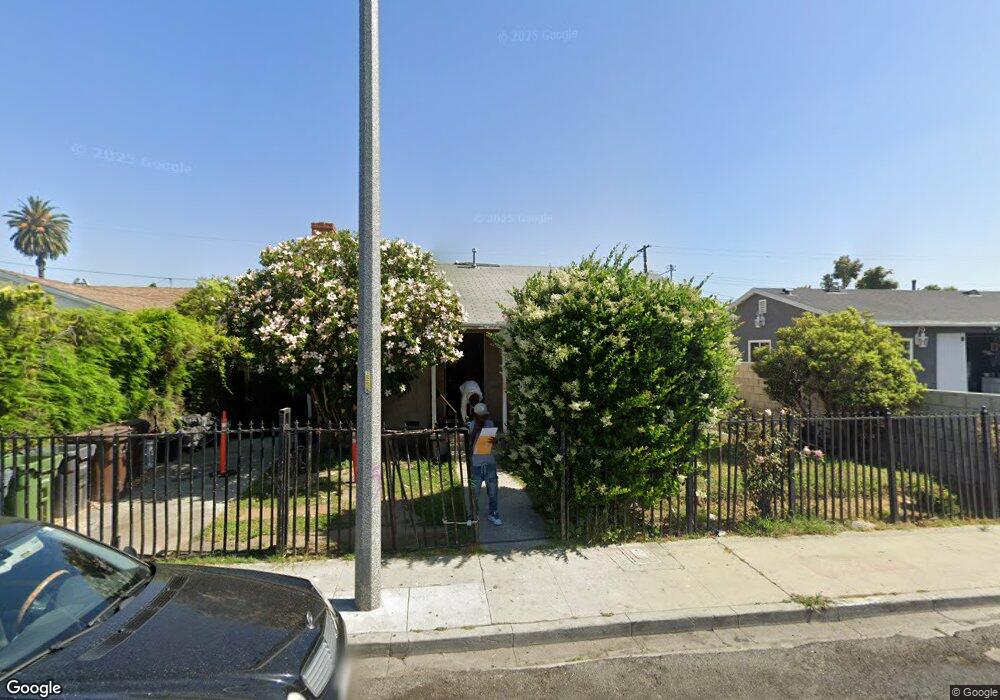 423 W Peach St, Compton, CA 90222 - photo 1