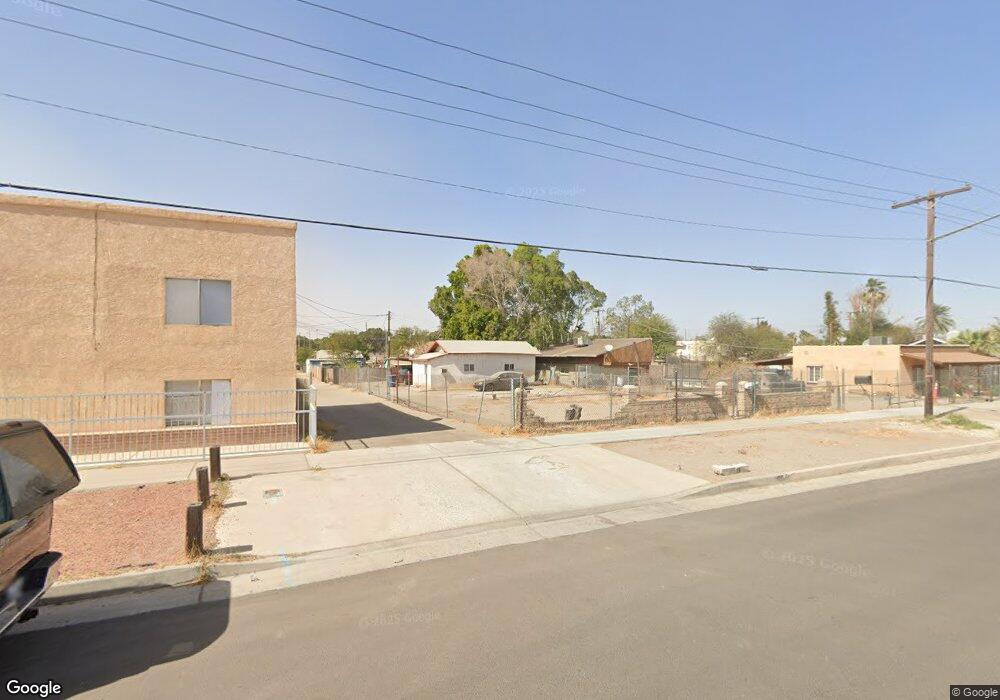 364 S 9th Ave, Yuma, AZ 85364 - photo 1