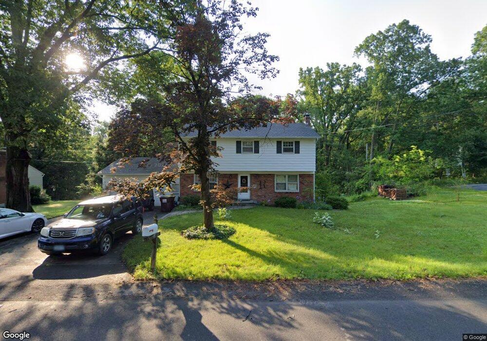 930 Catalpa Ct, Schenectady, NY 12309 - photo 1