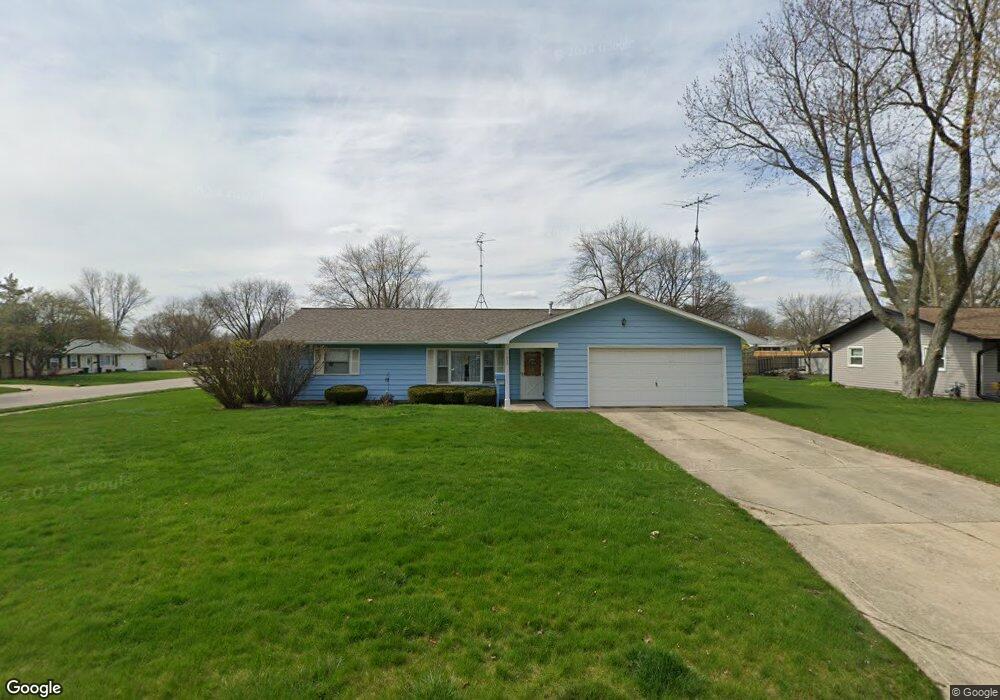 1999 Opal Dr, Aurora, IL 60506 - photo 1