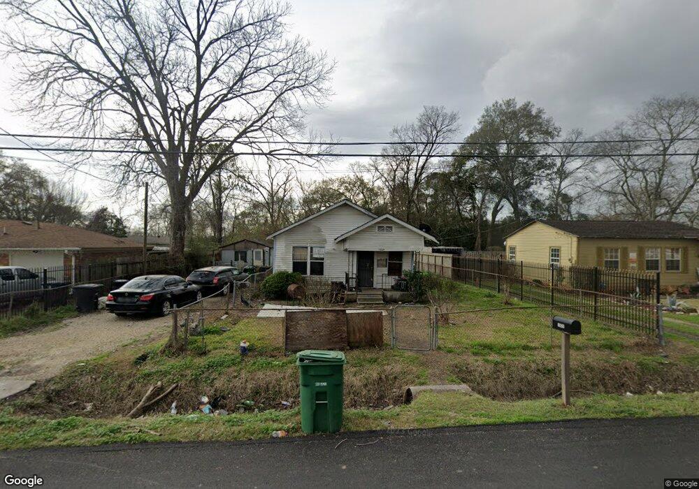 1909 Ferguson Way, Houston, TX 77088 - photo 1