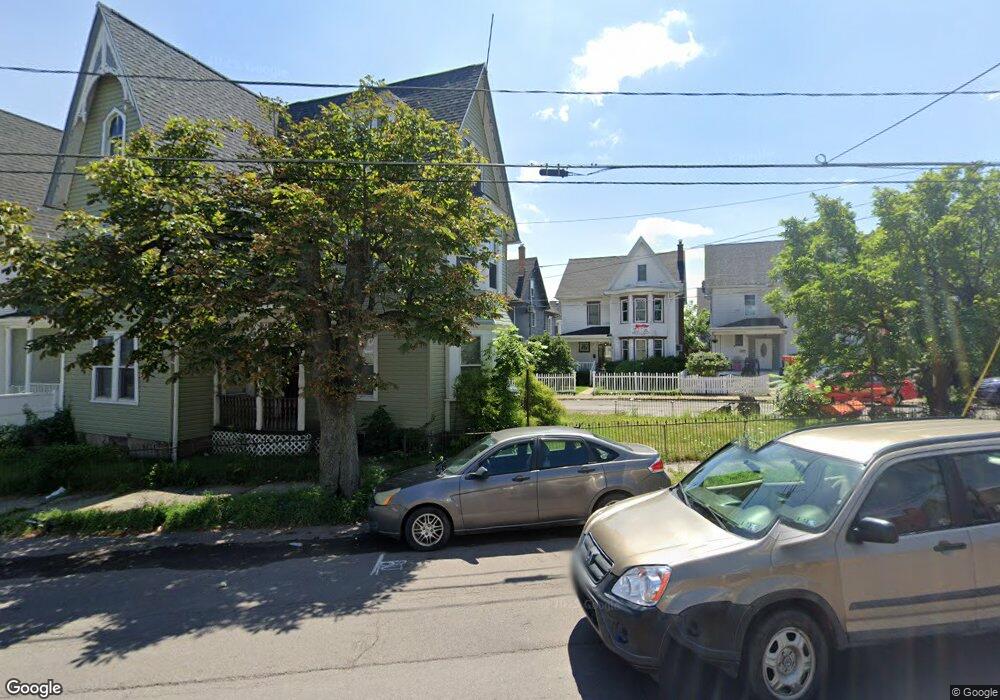 538 W Diamond Ave, Hazleton, PA 18201 - photo 1