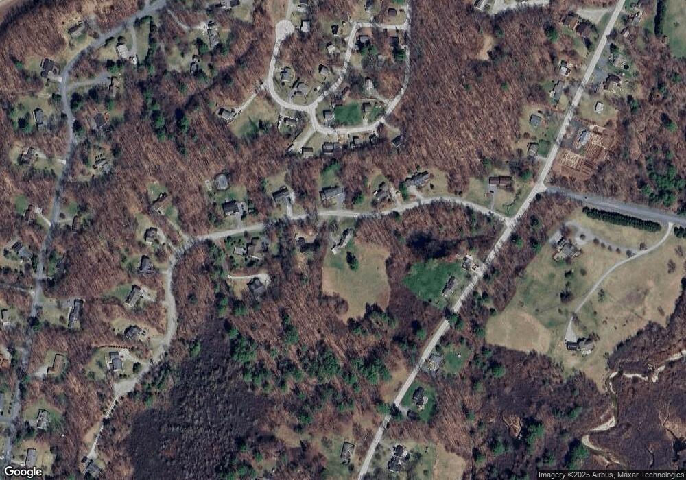 129 Mending Walls Rd, Manchester Center, VT 05255 - photo 1