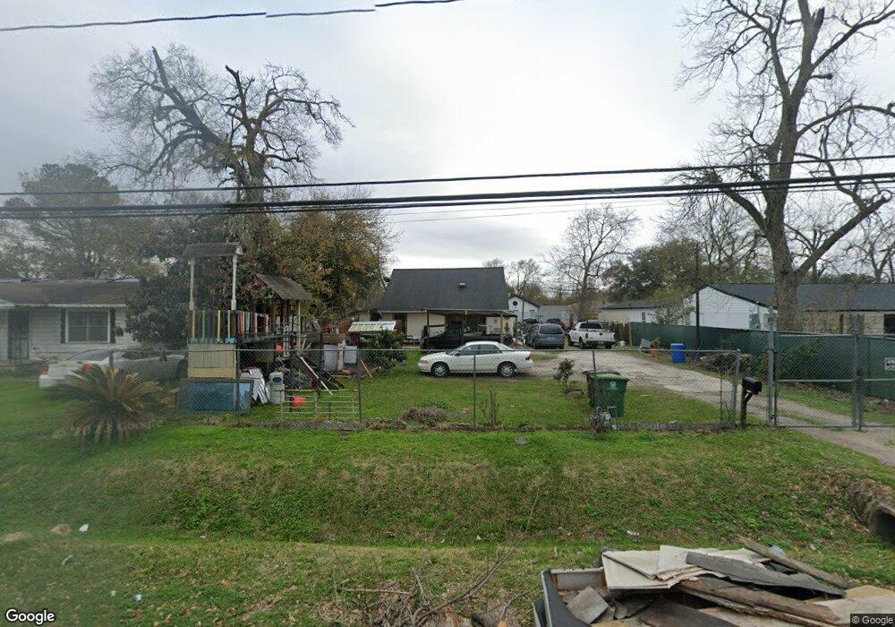 710 Turner Dr, Houston, TX 77076 - photo 1