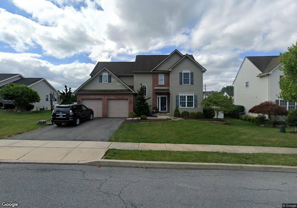 4716 Troxell Dr, Whitehall, PA 18052 - photo 1