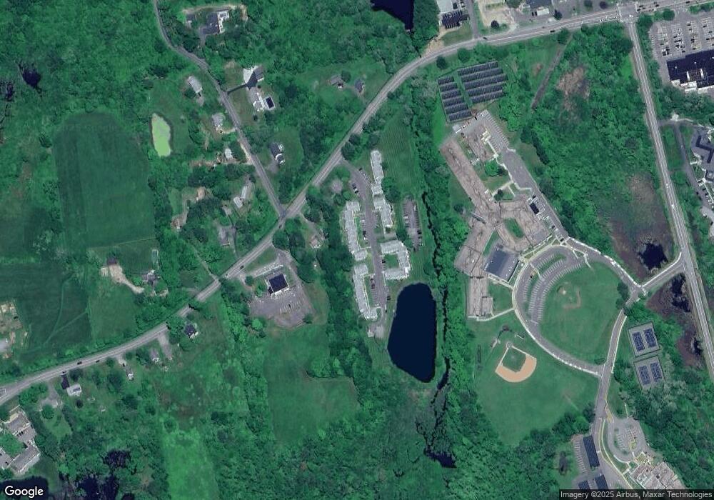 28 Tapping Reeve Village, Litchfield, CT 06759 - photo 1