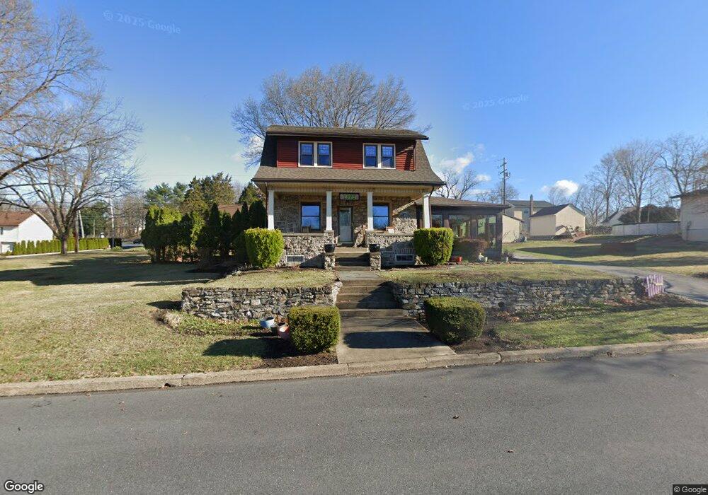 2375 Berkley Rd, Reading, PA 19605 - photo 1