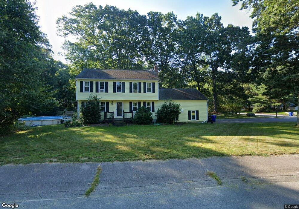 1 Taft Cir, Hopedale, MA 01747 - photo 1