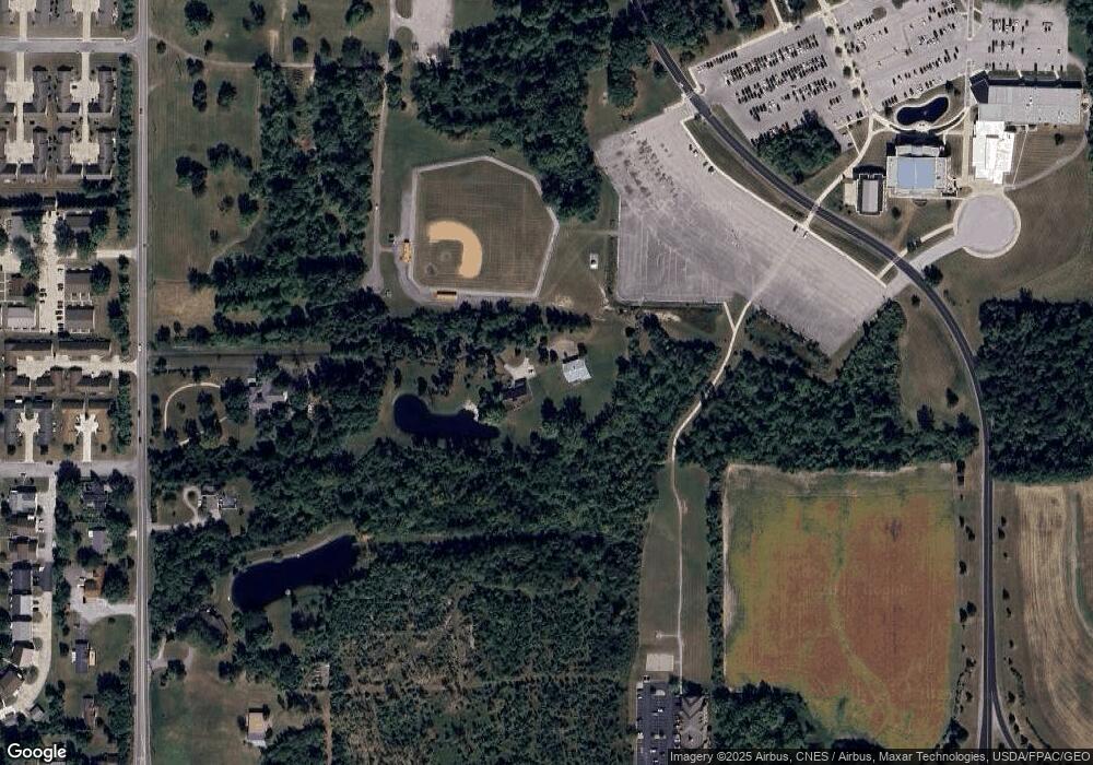 465 S Mumaugh Rd, Lima, OH 45804 - photo 1